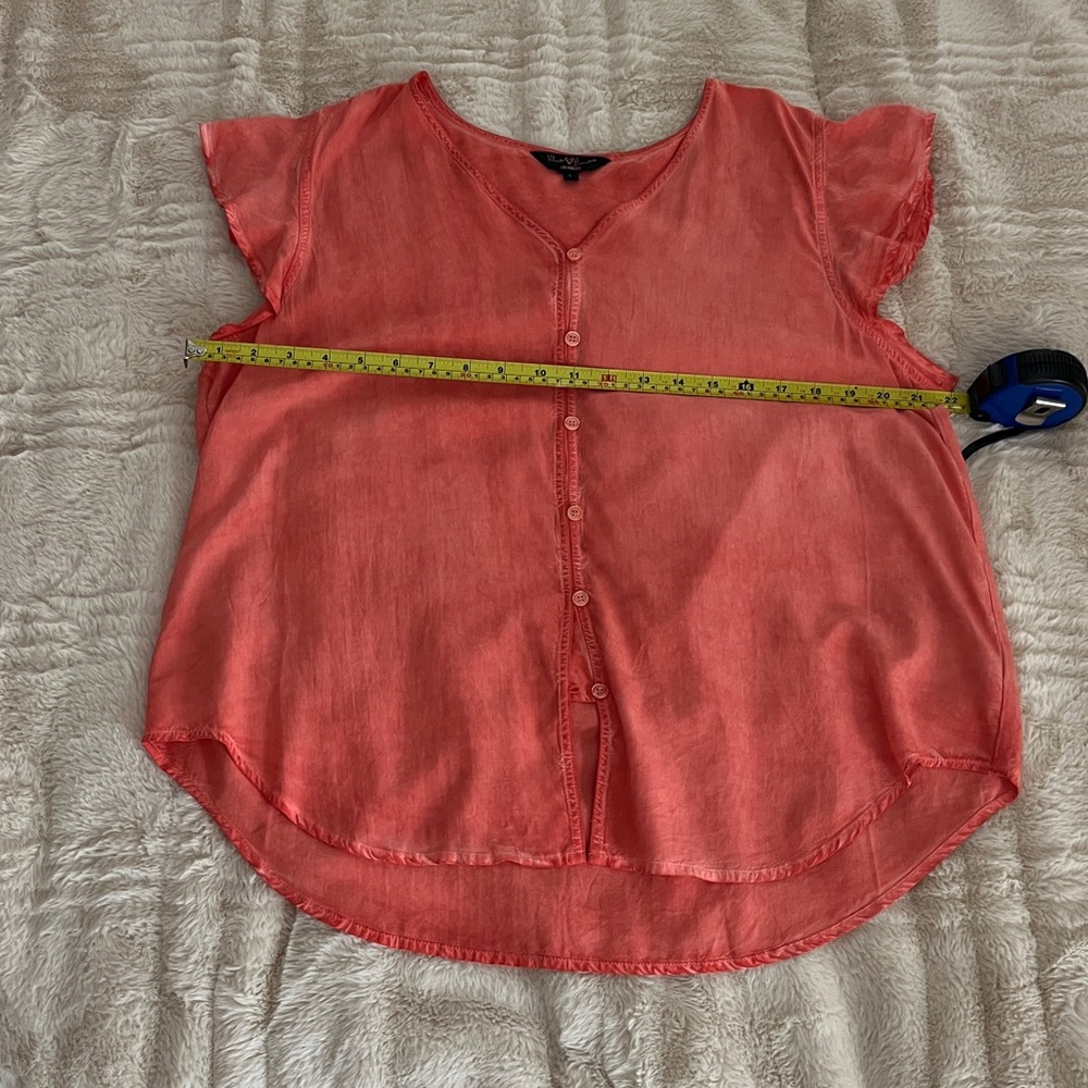 Peach blouse - Picture 3 of 10
